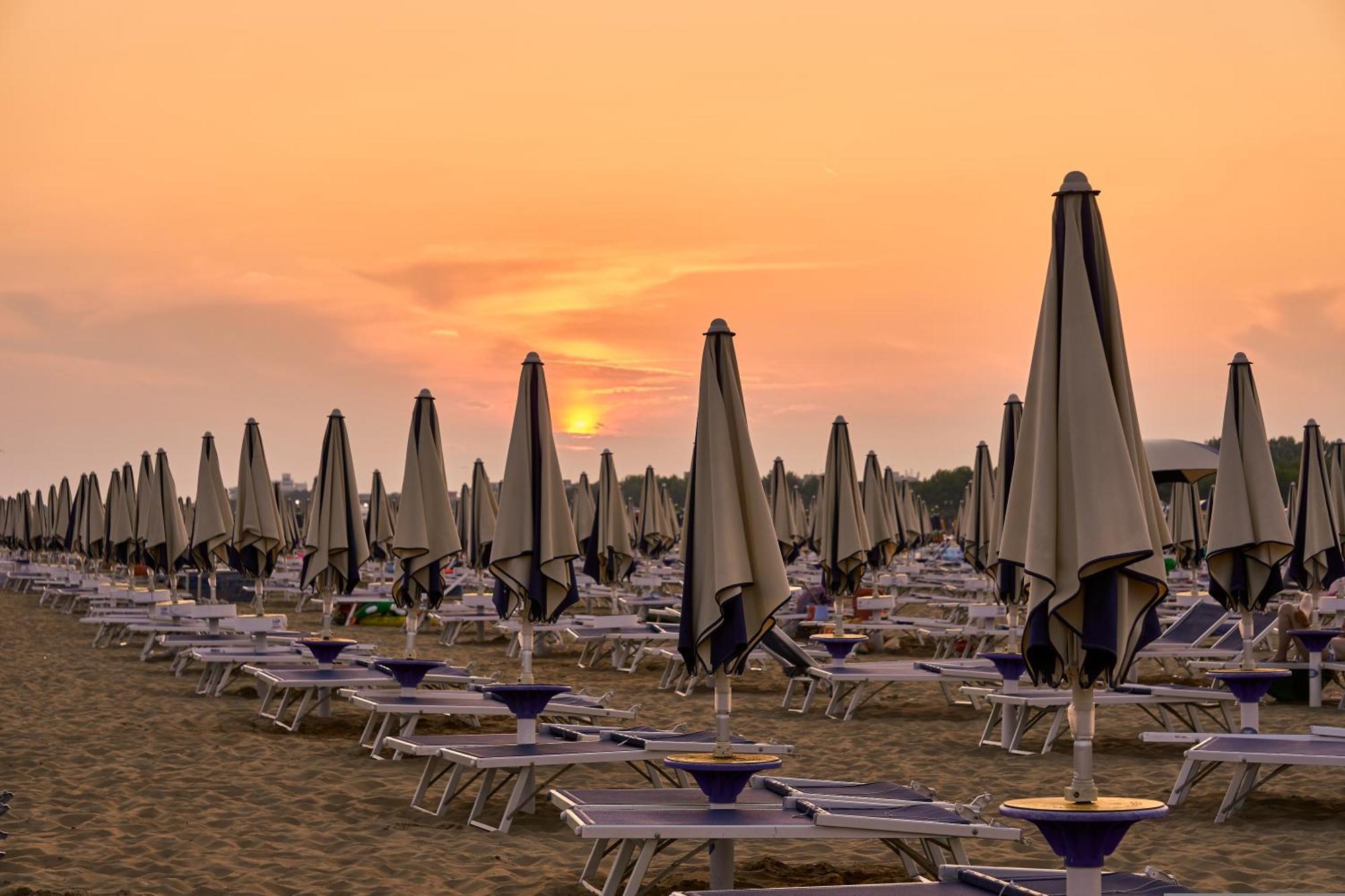 Vacation By The Pool In Our Cozy Flat Appartamento Bibione